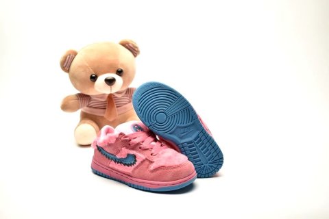 Kids Nike SB Dunk Low Grateful Dead Bears Pink